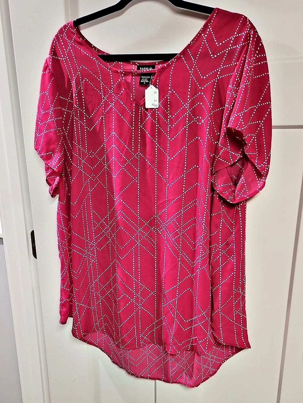 Torrid Abbey Georgette Top Geometric Short Sleeve Blouse Pink Size 3